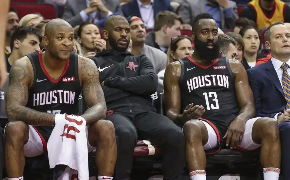 NBA下赛季最强八支球队首发阵容：雷霆、火箭位居前二、湖人倒数