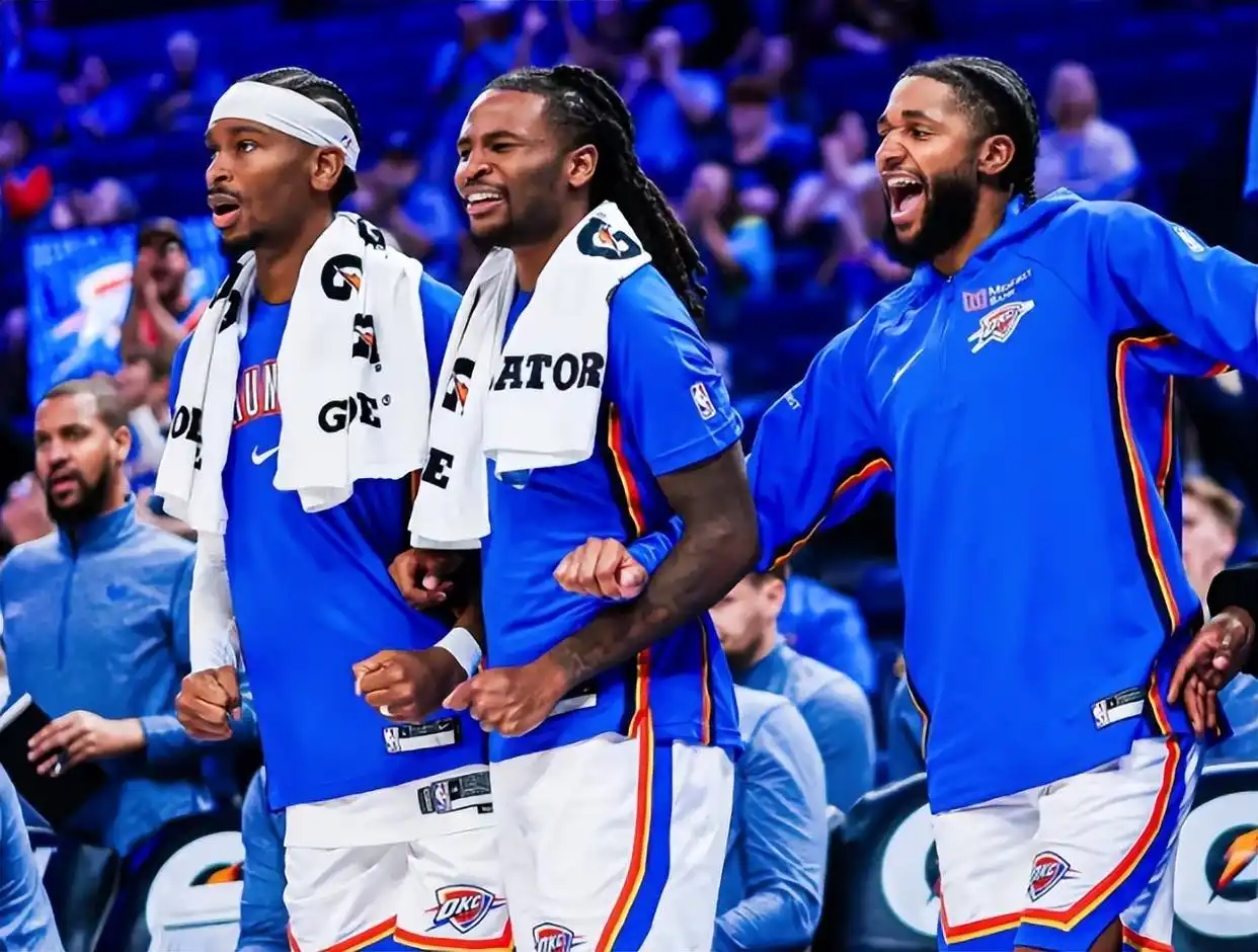 NBA 雷霆阵容 4年2.72亿！5年4.78亿！NBA最贵三巨头诞生，冲冠之路危机四伏